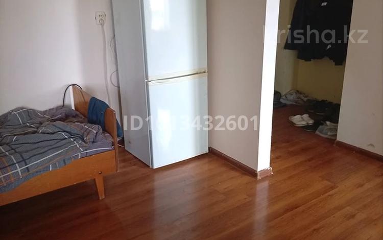 2-комнатная квартира · 45 м² · 5/5 этаж, Майкудук, Майкудук, 14й микрорайон 8 — О.П. и аллеи Алихан Бокейхана за 70 000 ₸ в Караганде, Алихана Бокейханова р-н — фото 2