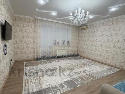 2-бөлмелі пәтер · 89 м² · 4/5 қабат, Алтын орда ш/а., бағасы: 31 млн ₸ в Актобе, мкр. Алтын орда