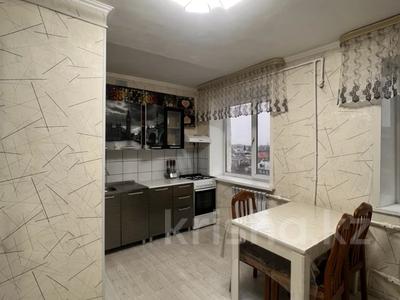 3-комнатная квартира · 62.7 м² · 5/5 этаж, карбышева за 18.5 млн 〒 в Уральске