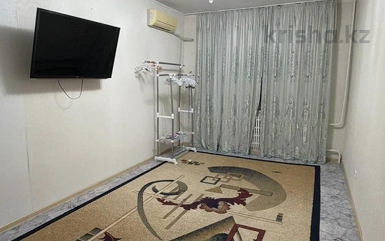 3-комнатная квартира · 70 м² · 1/5 этаж, 12-й мкр 10 за 22 млн ₸ в Актау — фото 2