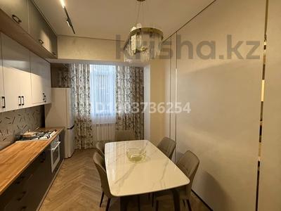 2-бөлмелі пәтер · 70 м² · 1/5 қабат, Достаевского 19 — проспект Толе би, бағасы: 320 000 ₸ в Таразе
