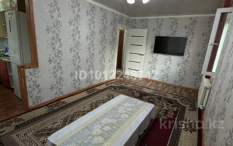 3-бөлмелі пәтер · 62 м² · 5/5 қабат, металлургов 32/2 — находиться рядом с ТЦ Одежда и Алем в двух шагах от центрального рынка, бағасы: 10.5 млн ₸ в Темиртау — фото 2