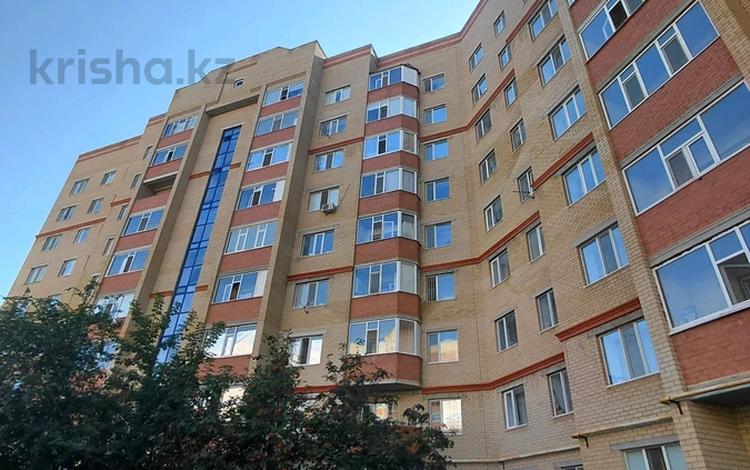 3-комнатная квартира · 91 м² · 9/9 этаж, Нур-Сити 2 мкр 20А за 19 млн ₸ в Актобе — фото 2