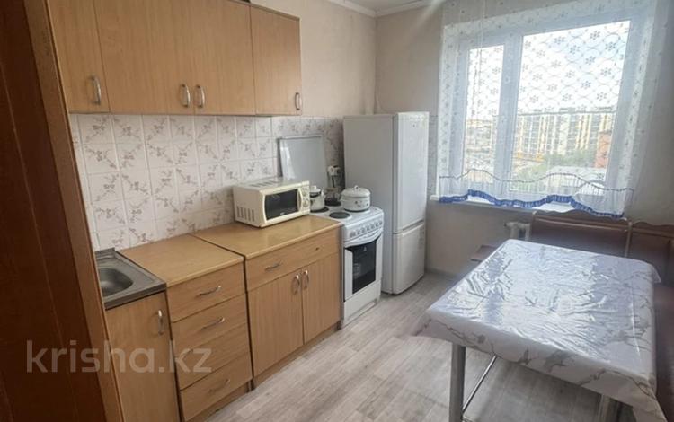1-бөлмелі пәтер · 41 м² · 10/10 қабат, мкр Юго-Восток, Мкр Степной 4 12, бағасы: 15.5 млн ₸ в Караганде, Казыбек би р-н — фото 2