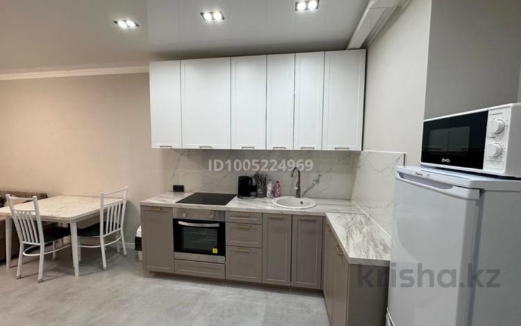 2-комнатная квартира · 49 м² · 11/15 этаж, Утепова 31 за 18 500 ₸ в Алматы, Бостандыкский р-н — фото 3