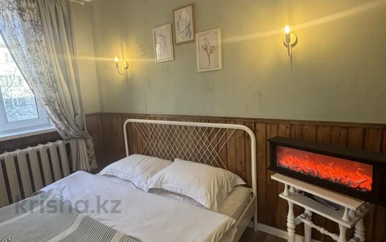 1-комнатная квартира · 30 м² · 4/5 этаж, Алиханова 36 за 15 999 ₸ в Караганде, Казыбек би р-н — фото 133
