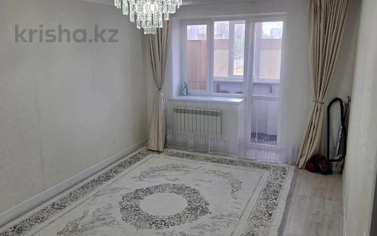 1-бөлмелі пәтер · 50 м² · 3/5 қабат, Алтын орда ш/а., бағасы: 19.5 млн ₸ в Актобе, мкр. Алтын орда — фото 2