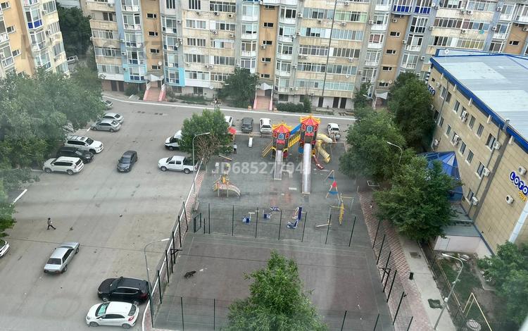 2-комнатная квартира · 69 м² · 9/9 этаж, Сатпаева 2Б — 16 школы за 240 000 ₸ в Атырау — фото 2