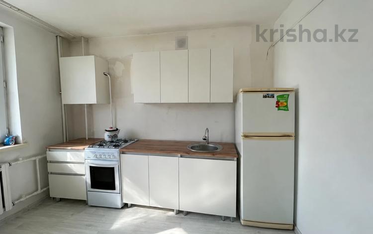 1-комнатная квартира · 42 м² · 8/9 этаж, улица Бокенбай Батыра за 12.5 млн ₸ в Актобе — фото 12