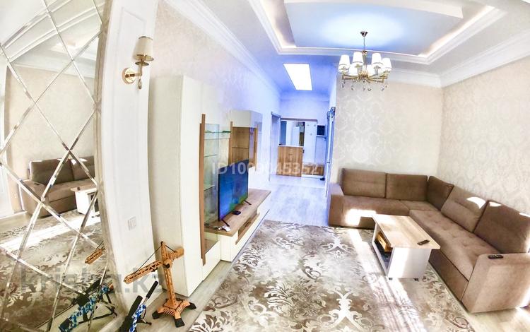 2-комнатная квартира · 99.6 м² · 2/7 этаж, Кажымукана 59 за 600 000 ₸ в Алматы, Медеуский р-н — фото 2