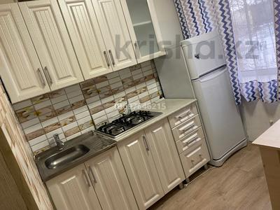 3-комнатная квартира · 42 м² · 3/5 этаж, Майкудук, 12й микрорайон 45 за 130 000 ₸ в Караганде, Алихана Бокейханова р-н