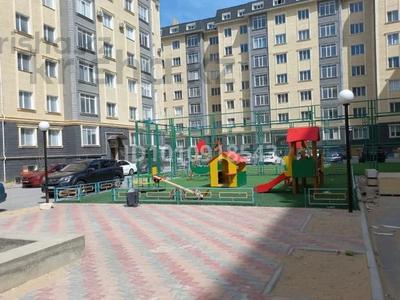 3-бөлмелі пәтер · 109 м² · 3/7 қабат, 19-й мкр 45, 45/1, 45/2, 45/3, бағасы: 43 млн ₸ в Актау