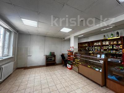 Отдельный дом · 4 комнаты · 183 м² · 5.7 сот., Шакарима за 65 млн 〒 в Семее