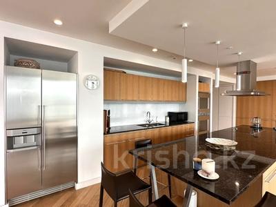 4-комнатная квартира · 320 м² · 19/22 этаж, Аль-Фараби 77/3 за 650 млн ₸ в Алматы, Бостандыкский р-н
