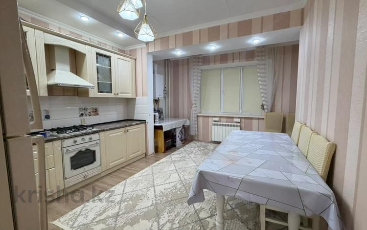 2-комнатная квартира · 89 м² · 4/5 этаж, мкр. Алтын орда за 31 млн ₸ в Актобе — фото 10