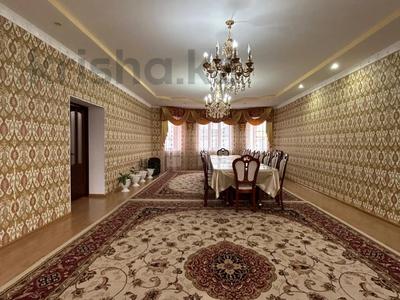 Жеке үй · 5 бөлме · 208 м² · 10 жүзд., Биекенова 86, бағасы: 52 млн ₸ в Заречном