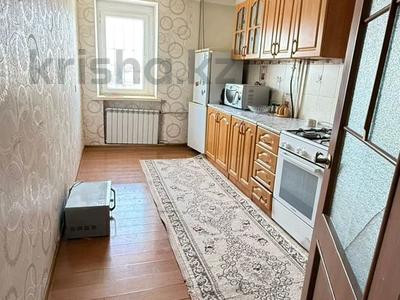 4-комнатная квартира · 75 м² · 4/5 этаж, , Ильясова 18 — Гор парк, Жайна за 18.5 млн 〒 в 