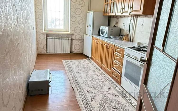 4-комнатная квартира · 75 м² · 4/5 этаж, , Ильясова 18 — Гор парк, Жайна за 18.5 млн 〒 в  — фото 2