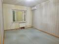 2-комнатная квартира · 51 м² · 2/5 этаж, 10 мкр — Район Кайкармета за 80 000 〒 в Таразе