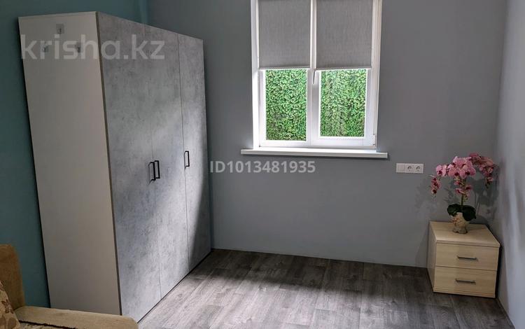 1-комнатная квартира · 28 м² · 1/1 этаж, Карасай-Батыра — Туркебаева за 220 000 ₸ в Алматы, Алмалинский р-н — фото 2
