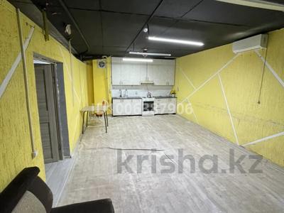 Свободное назначение, офисы, магазины и бутики, склады, кабинеты и рабочие места, студии · 30 м² за 130 000 〒 в Алматы, Ауэзовский р-н