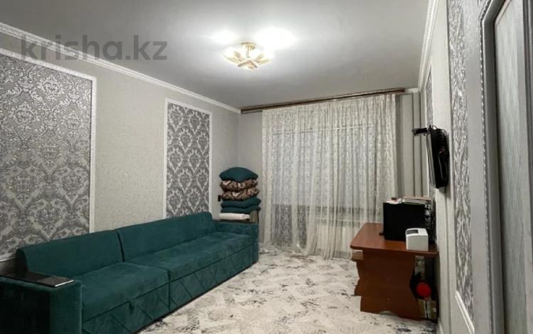 2-комнатная квартира, 50.2 м², 2/5 этаж, мкр Сайрам за 22.5 млн 〒 в Шымкенте, Енбекшинский р-н — фото 2