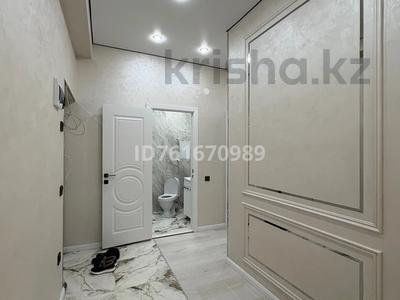 1-бөлмелі пәтер · 42 м² · 4/5 қабат, Самал-2 ш/а., Абиша Кекилбайулы 60а блок В, бағасы: 200 000 ₸ в Атырау, мкр Самал-2