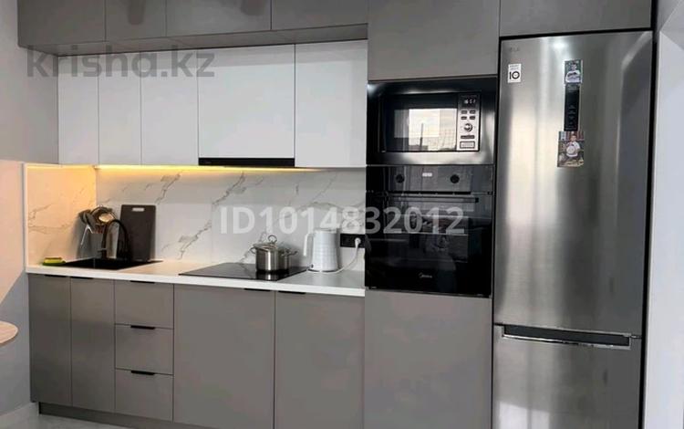 2-комнатная квартира · 44 м² · 1/9 этаж, мкр Кайрат, ​ПК Конаева 501/20 за 280 000 ₸ в Алматы, Турксибский р-н — фото 2