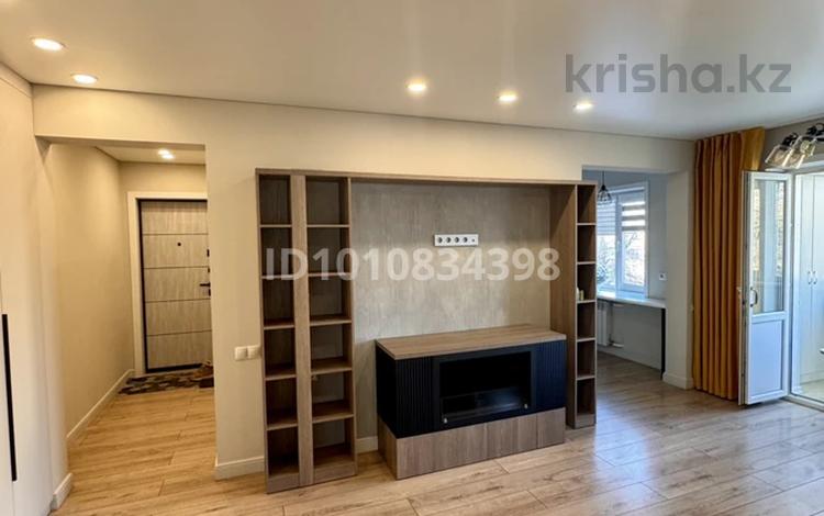 3-комнатная квартира · 48 м² · 3/5 этаж, Канипы Битибаевой за 26 млн ₸ в Усть-Каменогорске — фото 2