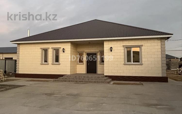 Отдельный дом · 4 комнаты · 230 м² · 10 сот., Нурлы жол 137 за 47 млн ₸ в Кульсары — фото 12