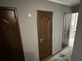 3-бөлмелі пәтер · 63.1 м² · 3/5 қабат, ул. 25-й Чапаевской дивизии 6, бағасы: 20 млн ₸ в Уральске, мкр Школьник — фото 9