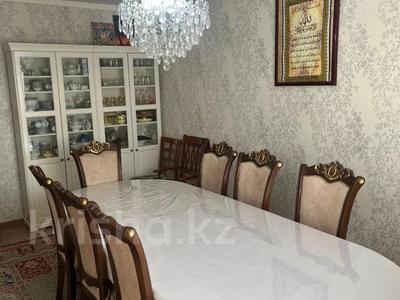 4-бөлмелі пәтер · 90 м² · 5/5 қабат, 13-ш/а. 46, бағасы: 19 млн ₸ в Актау, 13-й мкр