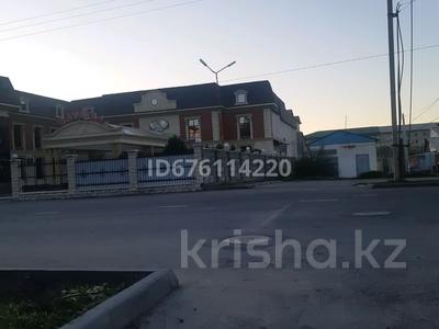 Часть дома · 6 комнат · 180 м² · 10 сот., Ул.К -Жырау 196/1 — Спатаева за 39 млн 〒 в Талдыкоргане