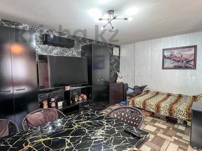 Отдельный дом · 2 комнаты · 56 м² · 8 сот., мкр Достык, Рустумбекова 79 за 42 млн ₸ в Талдыкоргане