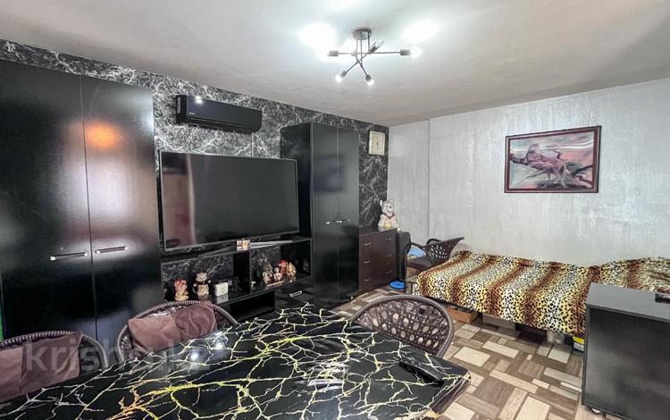 Отдельный дом · 2 комнаты · 56 м² · 8 сот., мкр Достык, Рустумбекова 79 за 42 млн ₸ в Талдыкоргане — фото 2