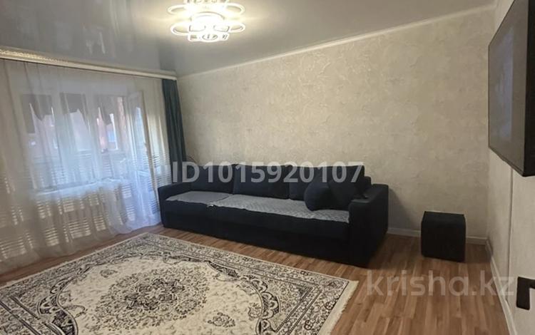 3-комнатная квартира · 65.4 м² · 2/5 этаж, Юбилейный — напротив ресторана Астам,Султан сарайы за 35 млн ₸ в Костанае — фото 2