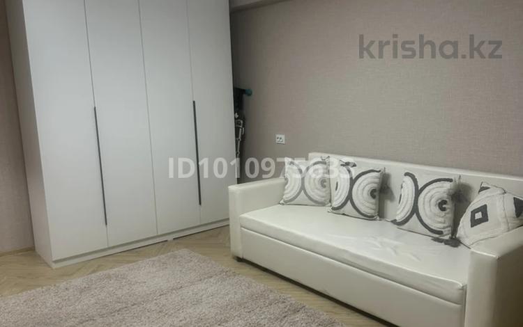 1-комнатная квартира · 35 м² · 1/5 этаж, мкр Алтай-2 50а — Захарова/ Наманганская за 25 млн ₸ в Алматы, Турксибский р-н — фото 17