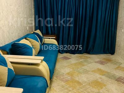 2-комнатная квартира · 52 м² · 2/9 этаж, Майкудук, Майкудук, 11а микрорайон за 12 000 ₸ в Караганде, Алихана Бокейханова р-н