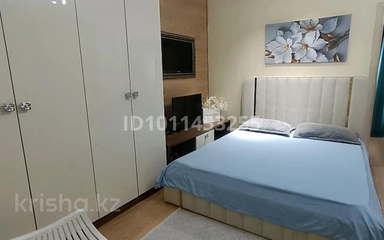 2-бөлмелі пәтер · 50 м² · 20/21 қабат, мкр Шубар, Сарайшык 5а — Акмешит, бағасы: 18 000 ₸ в Астане, Есильский р-н — фото 2
