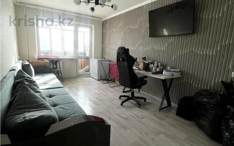 2-комнатная квартира · 44 м² · 2/5 этаж, Майкудук, 16й микрорайон 3 за 9.5 млн ₸ в Караганде, Алихана Бокейханова р-н — фото 2