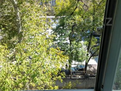 2-комнатная квартира · 52 м² · 5/5 этаж, Байтурсынова 10 — проспект Тауке хана за 27 млн ₸ в Шымкенте, Аль-Фарабийский р-н