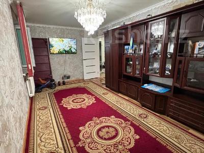 3-комнатная квартира · 64.2 м² · 5/5 этаж, пр. Металлургов за 13.5 млн 〒 в Темиртау