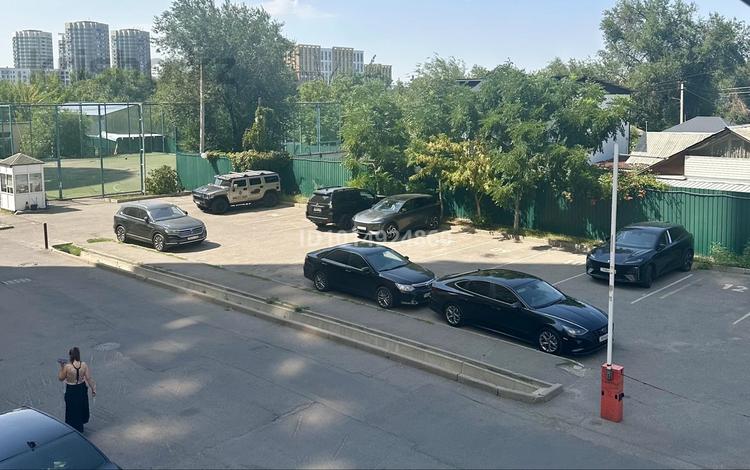 Паркинг · 10 м² · Брусиловского 159 за 1 000 ₸ в Алматы, Алмалинский р-н — фото 2
