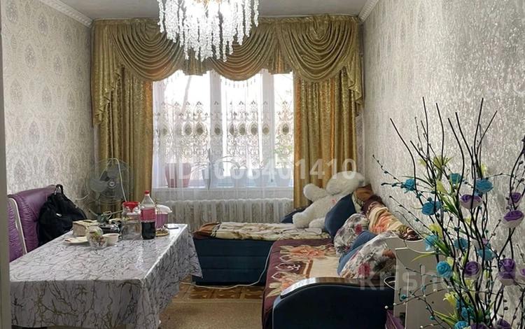 2-бөлмелі пәтер · 56 м² · 2/5 қабат, Жанадаур, Алтынсарина 5, бағасы: 17.5 млн 〒 в Алатау — фото 2