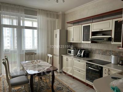 Пәтерлер в Астане: 5-бөлмелі пәтер · 180.4 м² · 9/9 қабат, Мәңгілік Ел 22, бағасы: ~ 82 млн 〒 5-бөлмелі пәтер · 180.4 м² · 9/9 қабат, Мәңгілік Ел 22, бағасы: ~ 82 млн 〒 в Астане, Есильский р-н