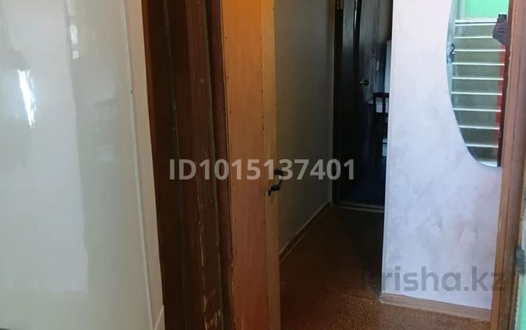 1-комнатная квартира · 30 м² · 3/5 этаж, мкр 8, Братья Жубанова 286 — Братья Жубанова 286 за 120 000 ₸ в Актобе — фото 2