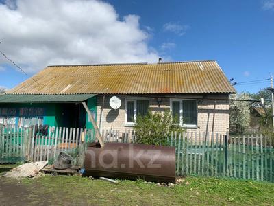 Отдельный дом · 3 комнаты · 66.3 м² · 8 сот., Жумабаева 7 за 4.5 млн 〒 в Петерфельде