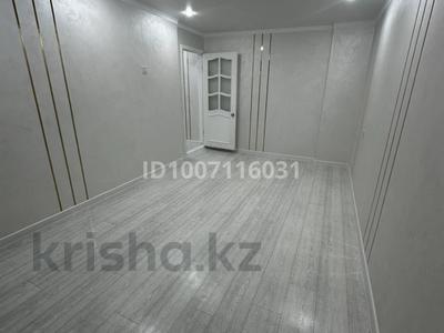 2-комнатная квартира · 49 м² · 5/5 этаж, Габбас бергалиев — Рынок Дина за 15 млн 〒 в Атырау, мкр Привокзальный-3