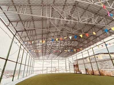 Жеке үй · 2 бөлме · 300 м² · 6 сот., Жамбыл 70 — Абая, бағасы: 35 млн 〒 в Комсомоле