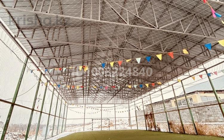 Жеке үй · 2 бөлме · 300 м² · 6 сот., Жамбыл 70 — Абая, бағасы: 35 млн 〒 в Комсомоле — фото 14